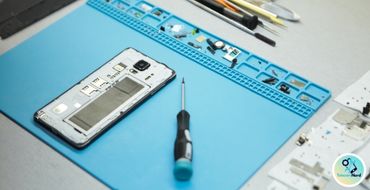 Smartphone Reparatur Bremen – Werkstatt und Techniker bei TelecomNord